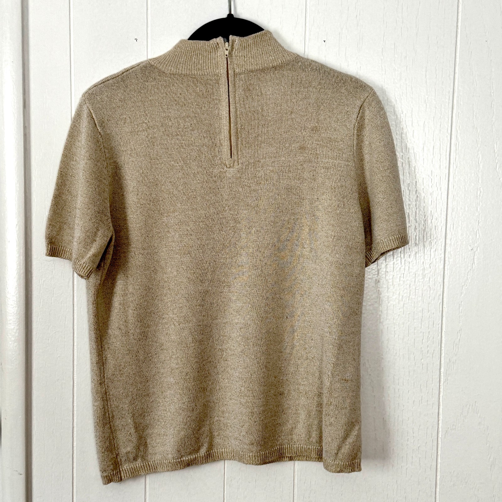 Vintage 70s Gold/Cream Mock Neck Sweater Metallic Fleck Short Sleeve Zip Back