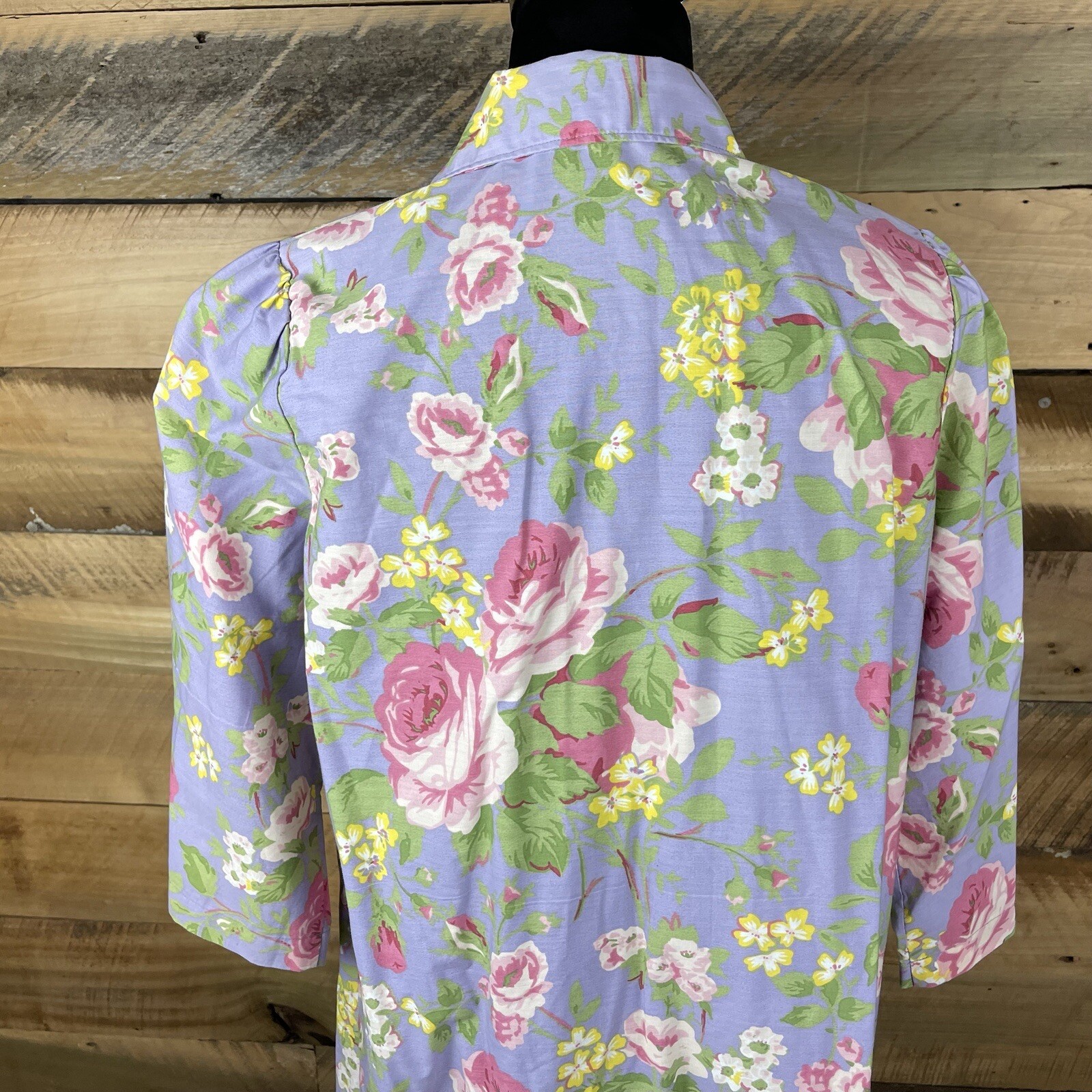 Vtg Ladies Petite Medium The Tog Shop Lavender & Pastels Floral & Stripes Robe
