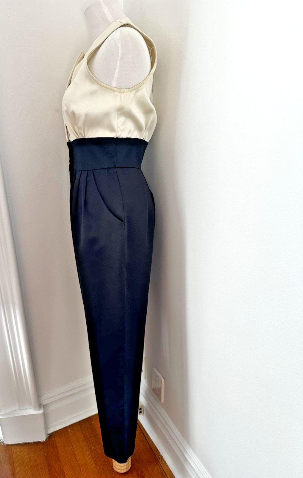 Vintage 1980s TAURUS NITES Petites Tuxedo Inspired Jumpsuit Black White Sz 6
