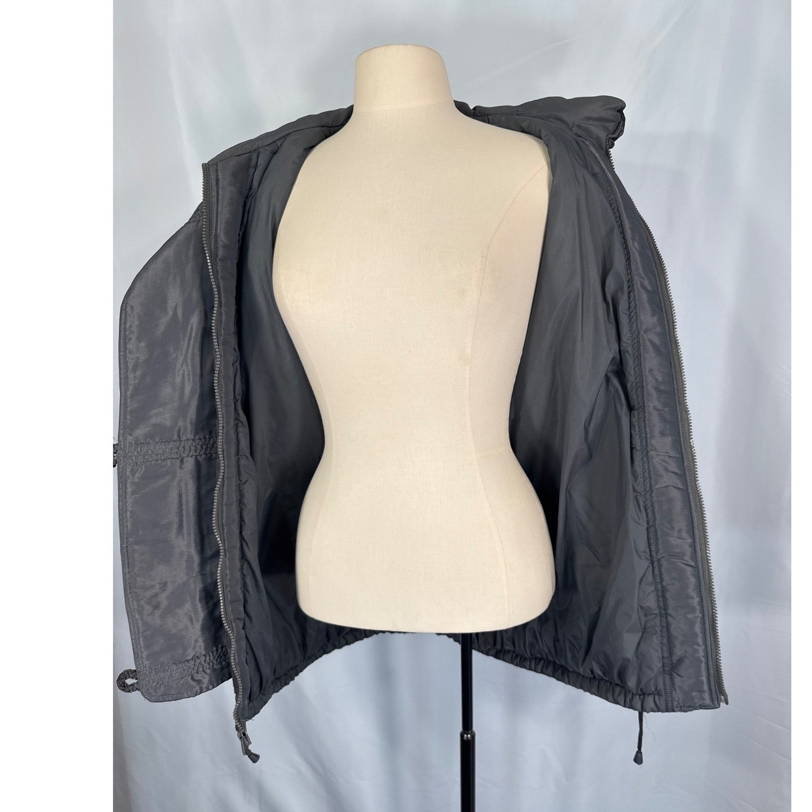 IZZI Vintage 90s 80s Puffer Jacket Geometric Ikat Print Purple Grey Toggle Zip M