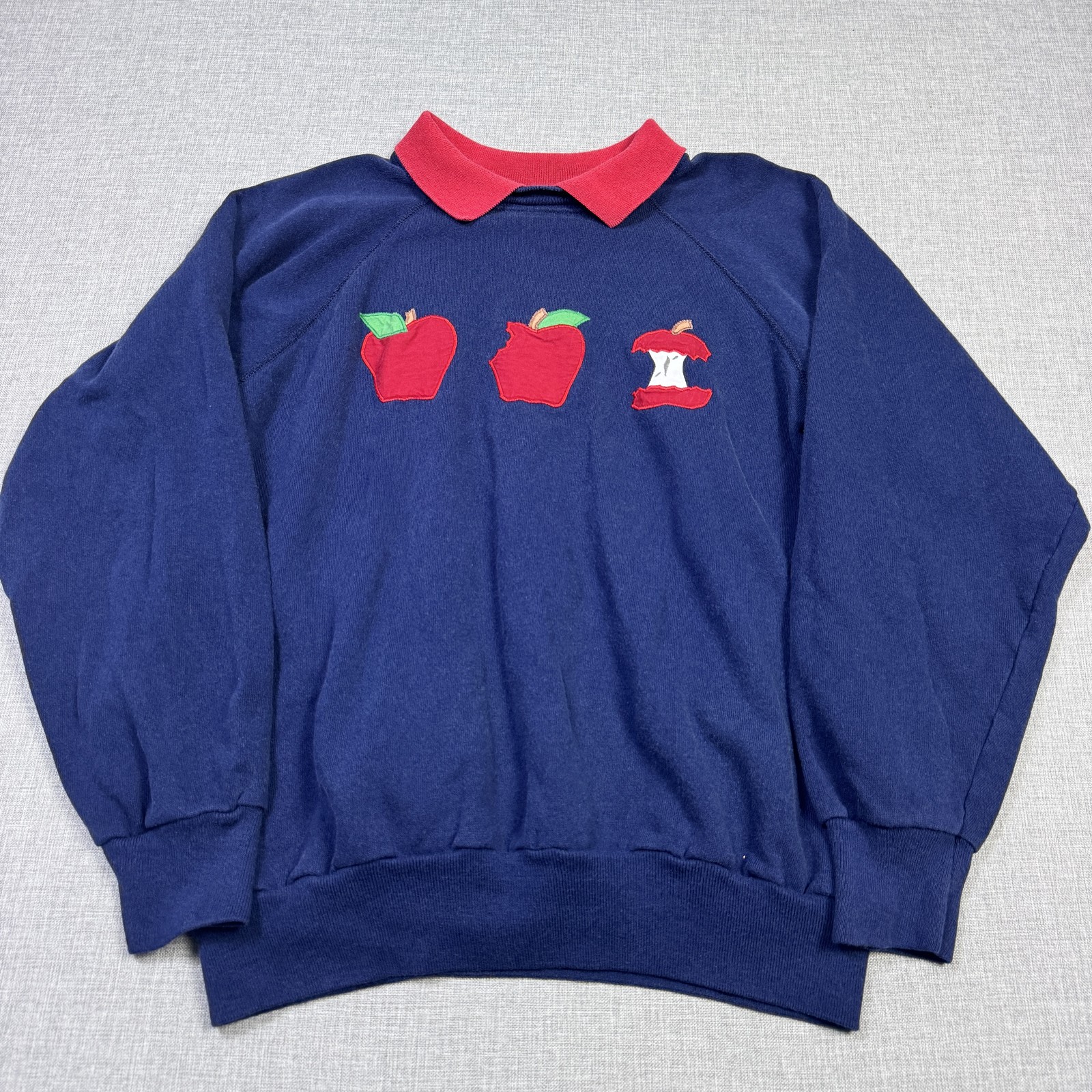 J.E. Morgan Fleecewear Vintage Sweatshirt Womens Large Blue Collared Apples