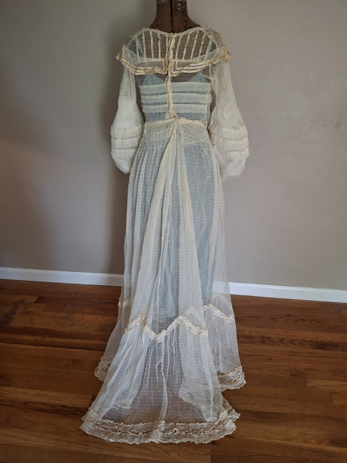 Vintage 1900 Charming Swiss Dotted/Ribbon Trim Bodice & Skirt