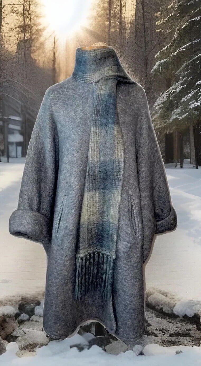 Donegal Design Size 36 Medium Vintage Mohair Jacket Cuff Sleeves Oversized Coat