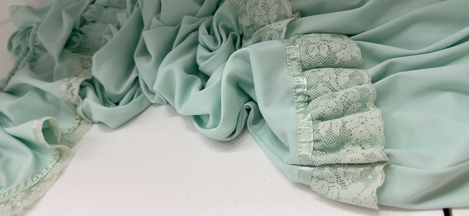 VTG Vicky Vaughn maxi baby doll dress sz S/M – mint green lace ruffle prairie