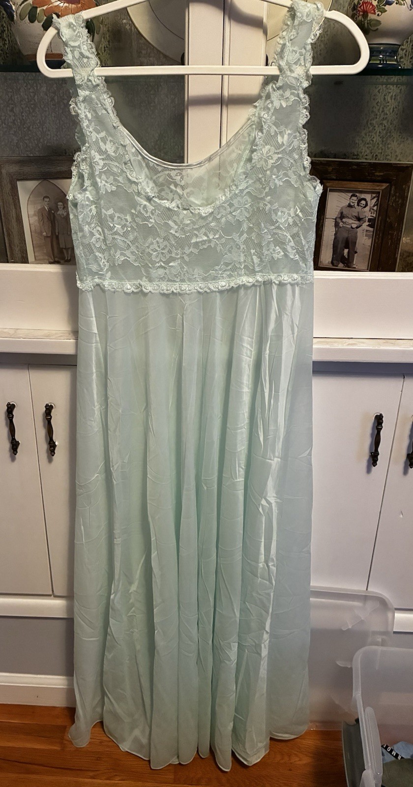 Vintage Vanity Fair Lace Tank Top Long Sheer Nightgown Bra Size 36 Mint Green