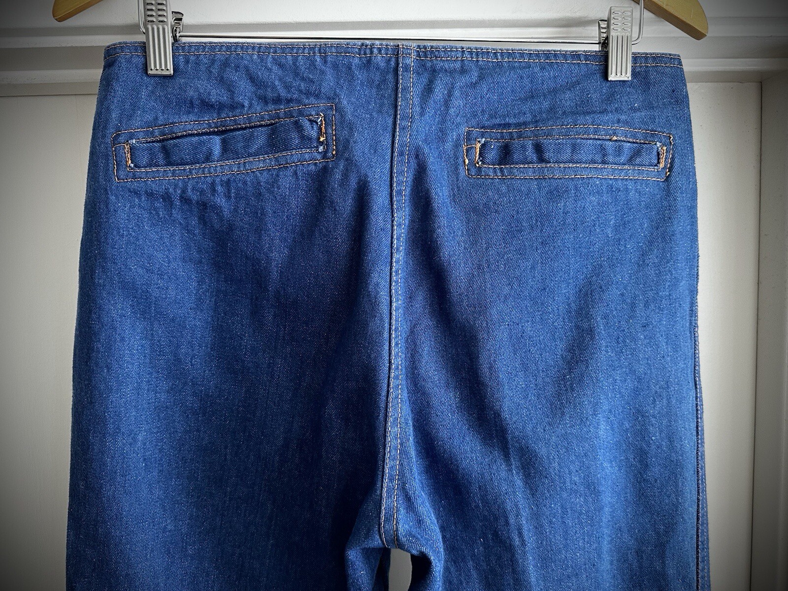 Vintage 70s Y2K Blue Denim Big Bell Bottom Jeans 32 x 38 Flare Low Rise 684 646