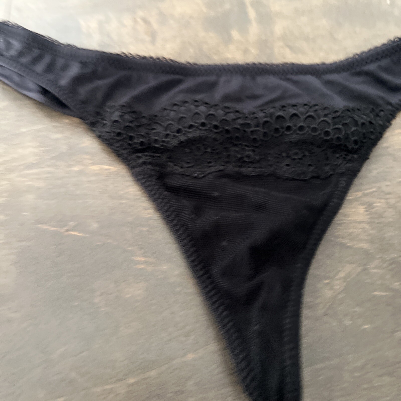 Valisere Black Nylon Lace Thong Low Rise Panties Bikini Sz-small