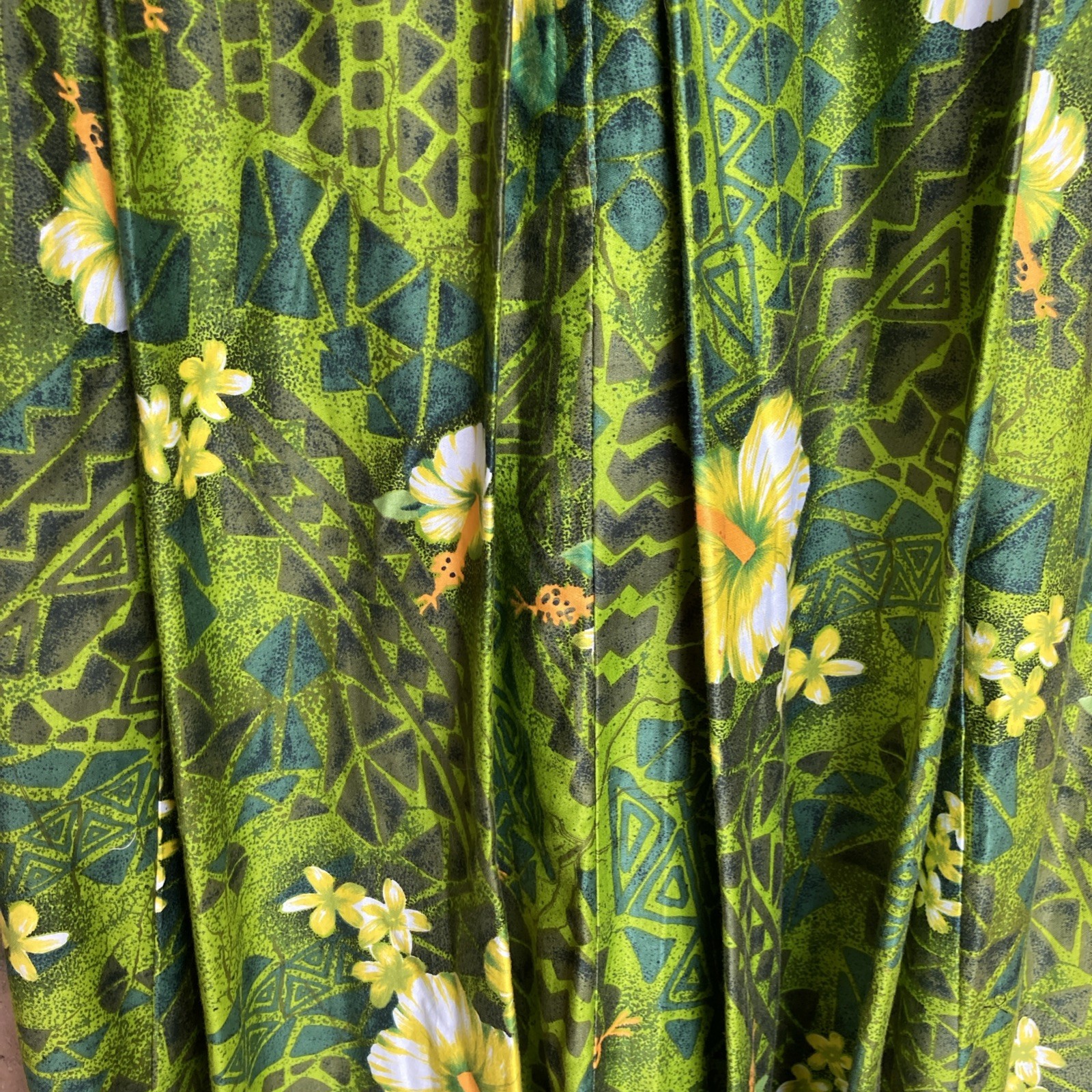 Vintage Sears Hawaiian Fashions Muumuu Womans Maxi Dress Tropical Floral Green