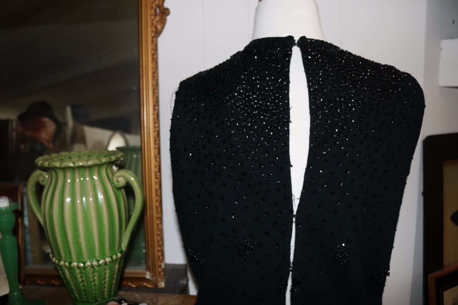 Pretty Black vintage beaded sequin sweater top