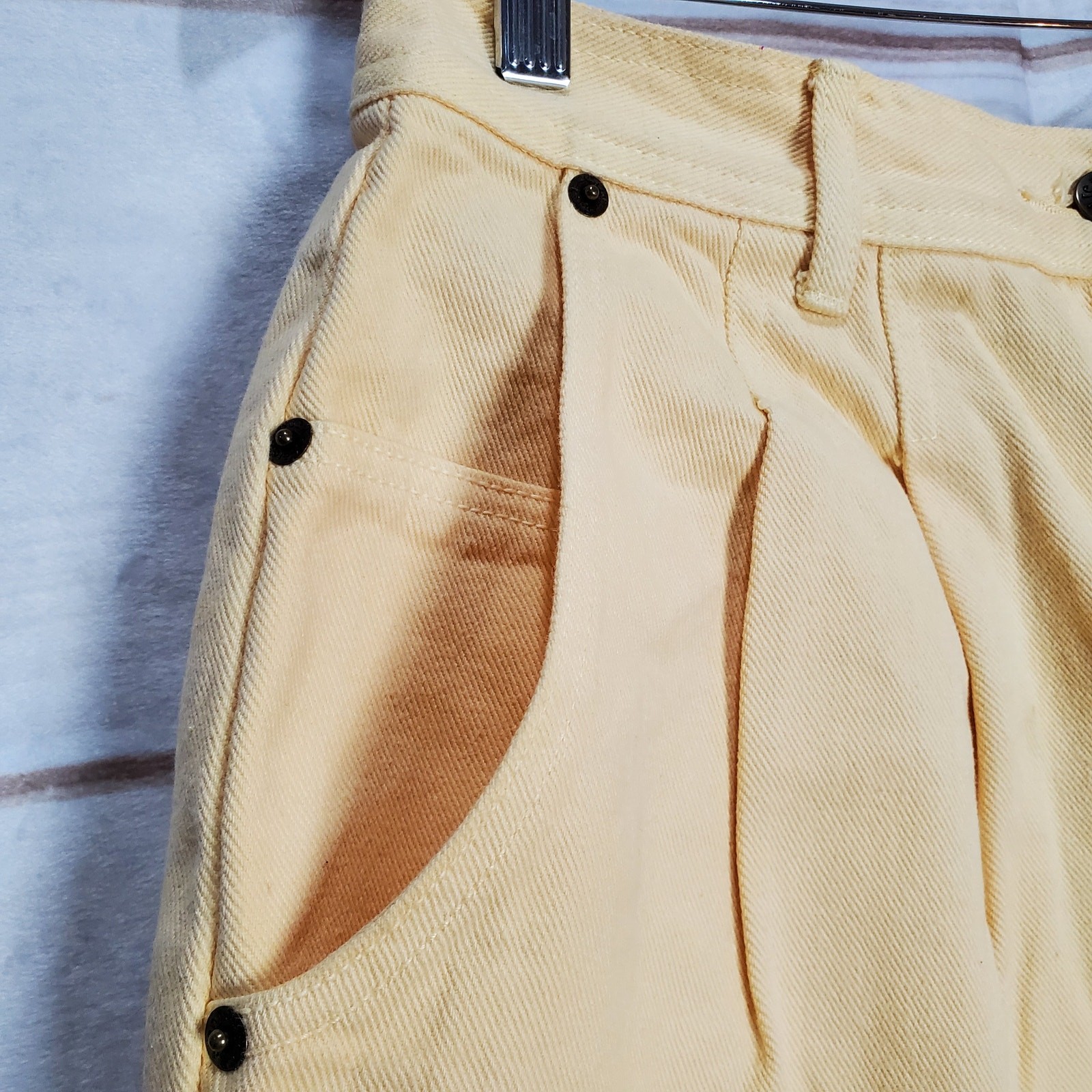 Vintage Karen Kane Denim Shorts Women Size 12 Yellow 80s High Rise Preppy Twee