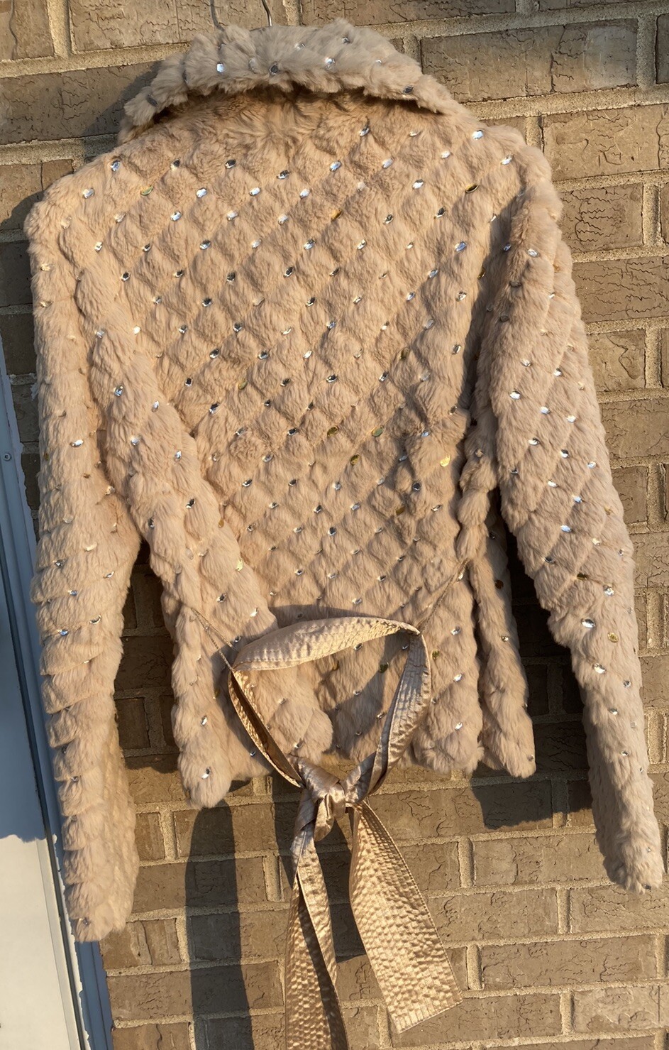 Vtg Rare Y2K 100% Dyed Rabbit Fur Jacket Fitted W/ Gold & Silver Sequins