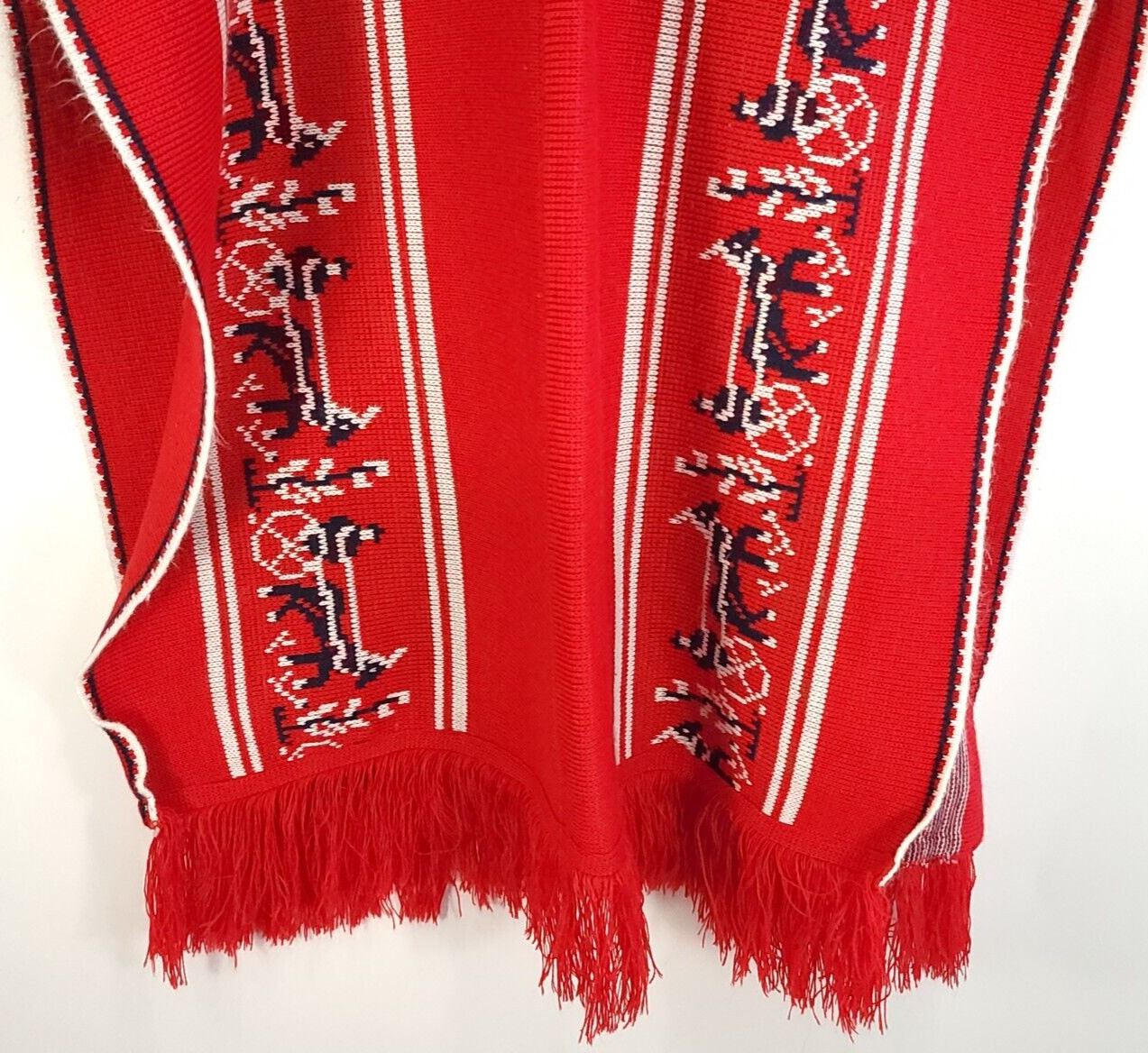 Vtg Handmade Poncho Folk Horses Print Amish Theme Multicolor Stripes Fringe Hem