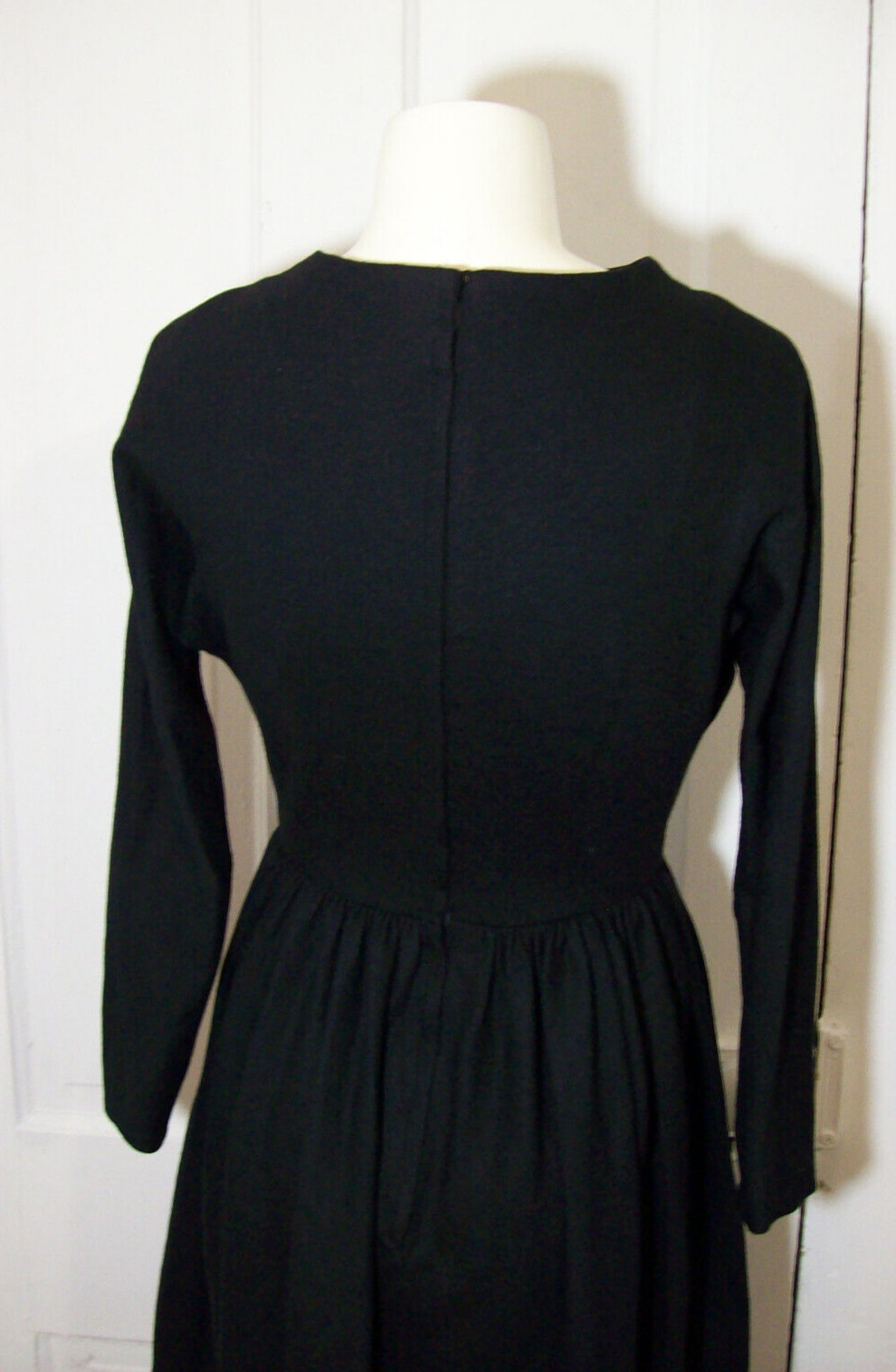 Vintage 1950s Black Long Sleeve Dress, 100% Wool, E.T Jrs CALIFORNIA, small