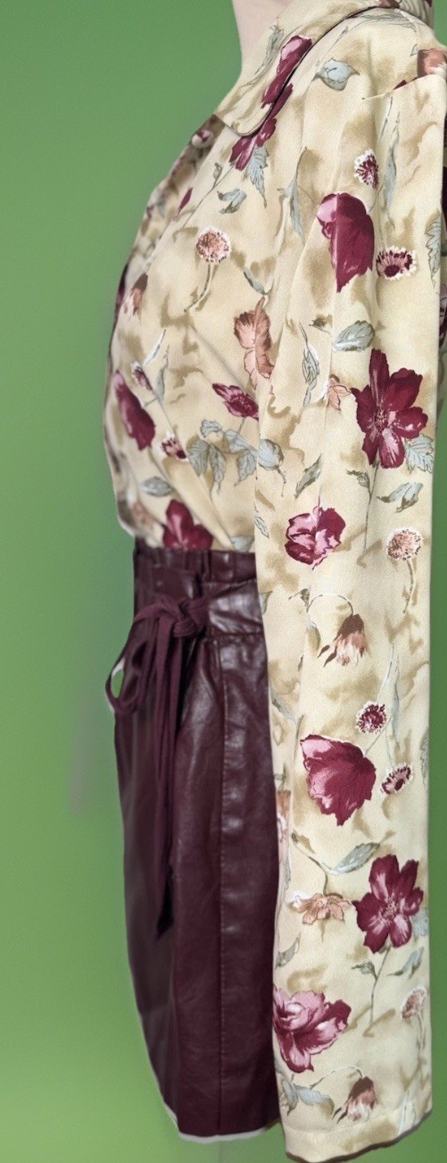 Vintage 90s Floral Print Blouse | Cottagecore | Grandmillenial | Secretary Vibe