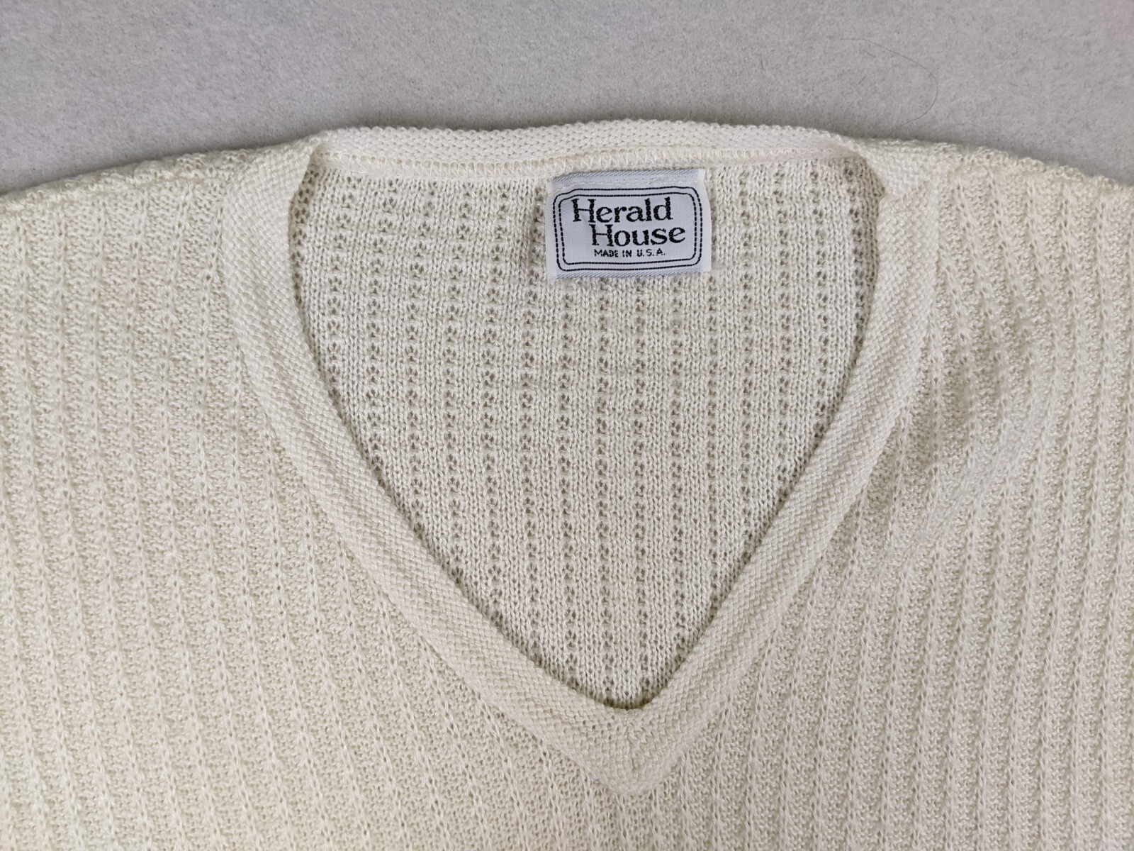 Herald House Women’s Sweater Vest Size Large Vintage Ivory Lightweight