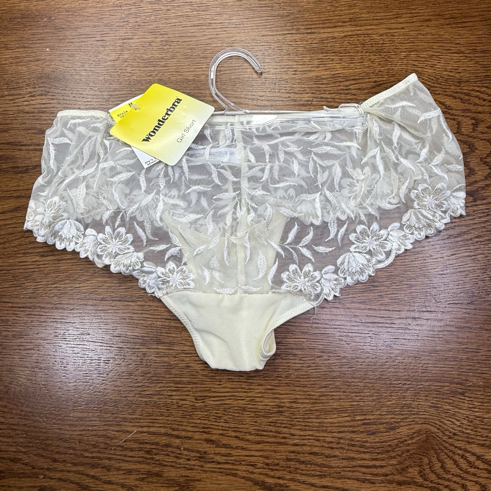 New WONDERBRA Embroidered Sheer Mesh Girl Short Panties Sz M 7516