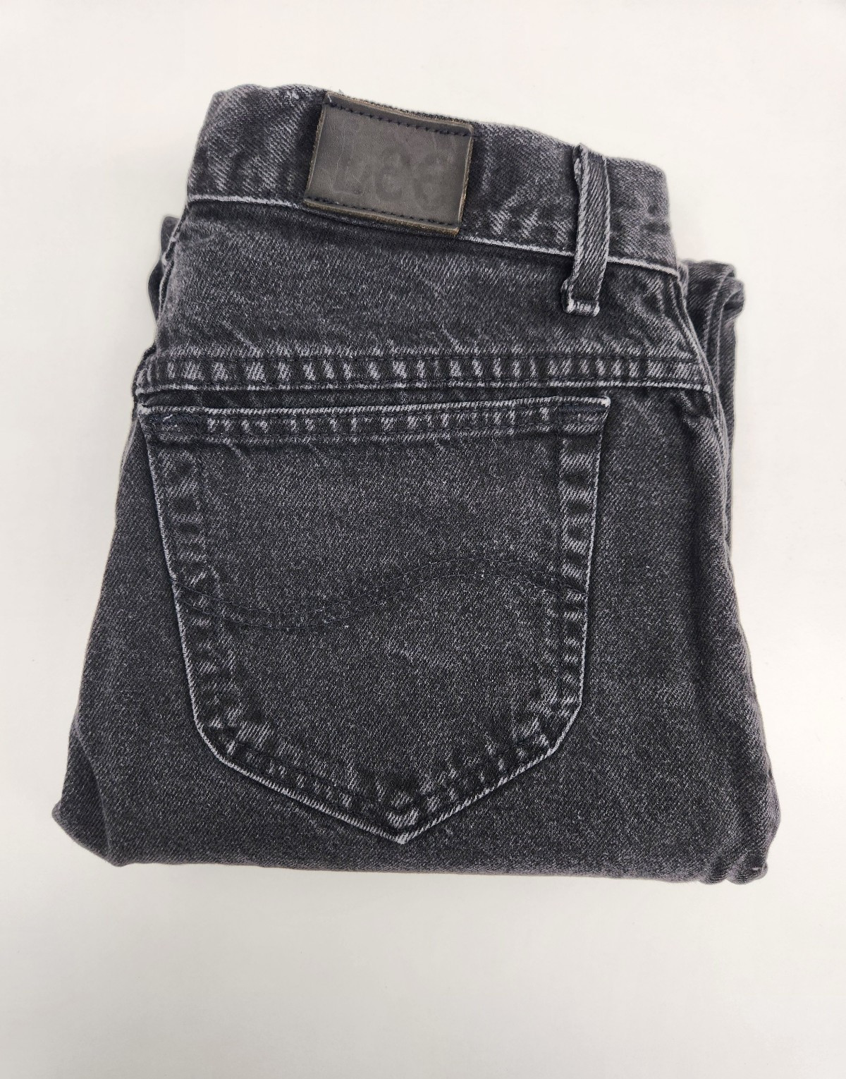 1980s Vintage Lee Jeans For Women. Size 12 (@29×30.5). Mom Jeans