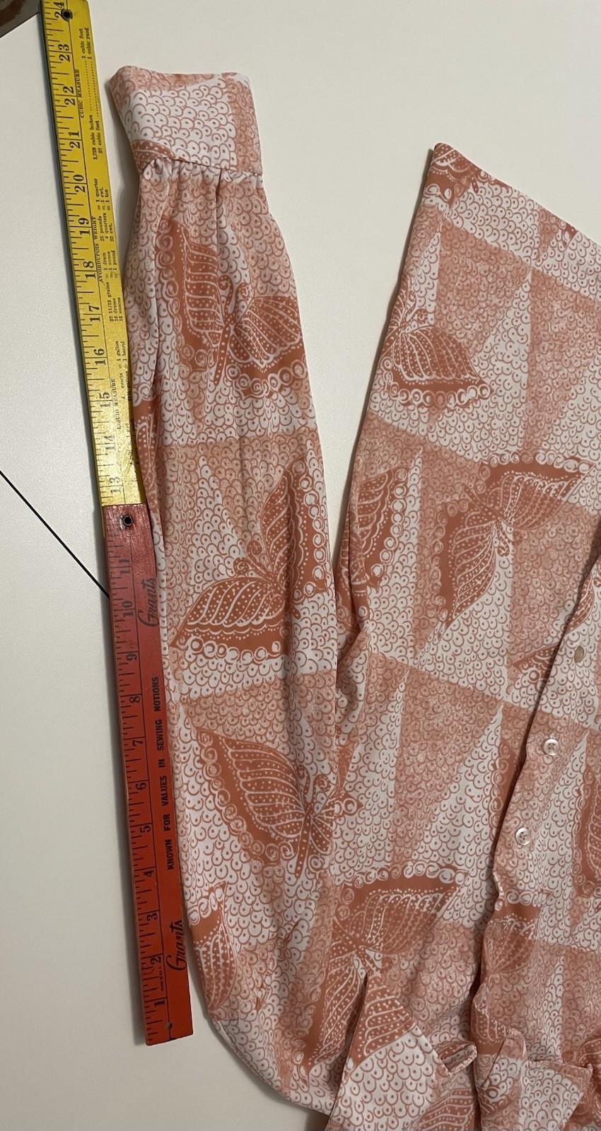 VTG Dagger Collar 1970s TRISSI Hippie Disco Butterfly Print Shirt Top Blouse sm