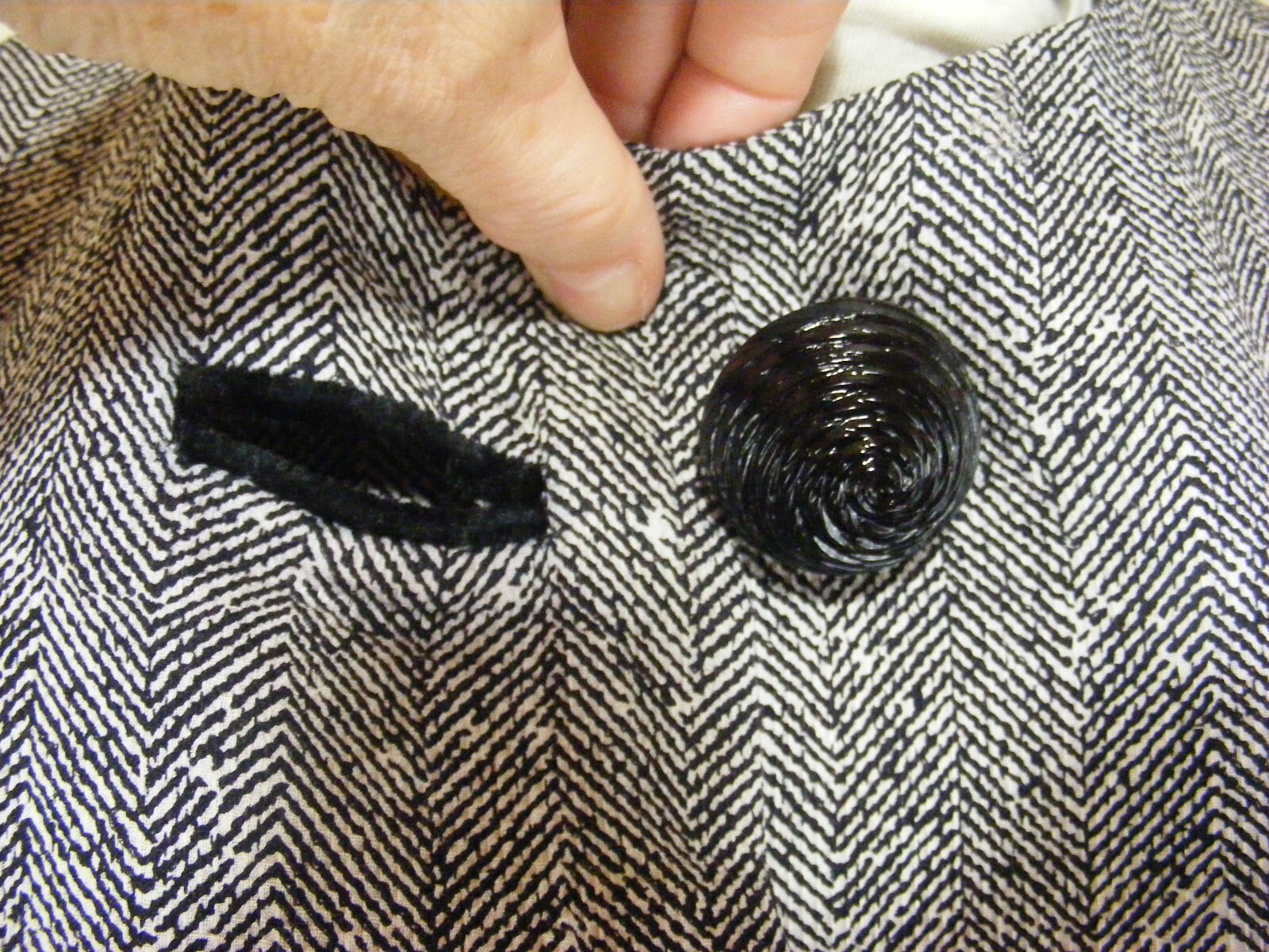 50S PENCIL DRESS & JACKET GLORIA SWANSON FOREVER YOUNG DRESS BLACK WHITE PATTERN
