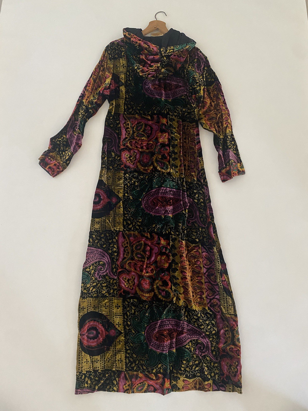 VTG 60s 70’s S VELVET Paisley Hooded VELOUR Robe Whimsigoth Dark Fairy Witch Fal