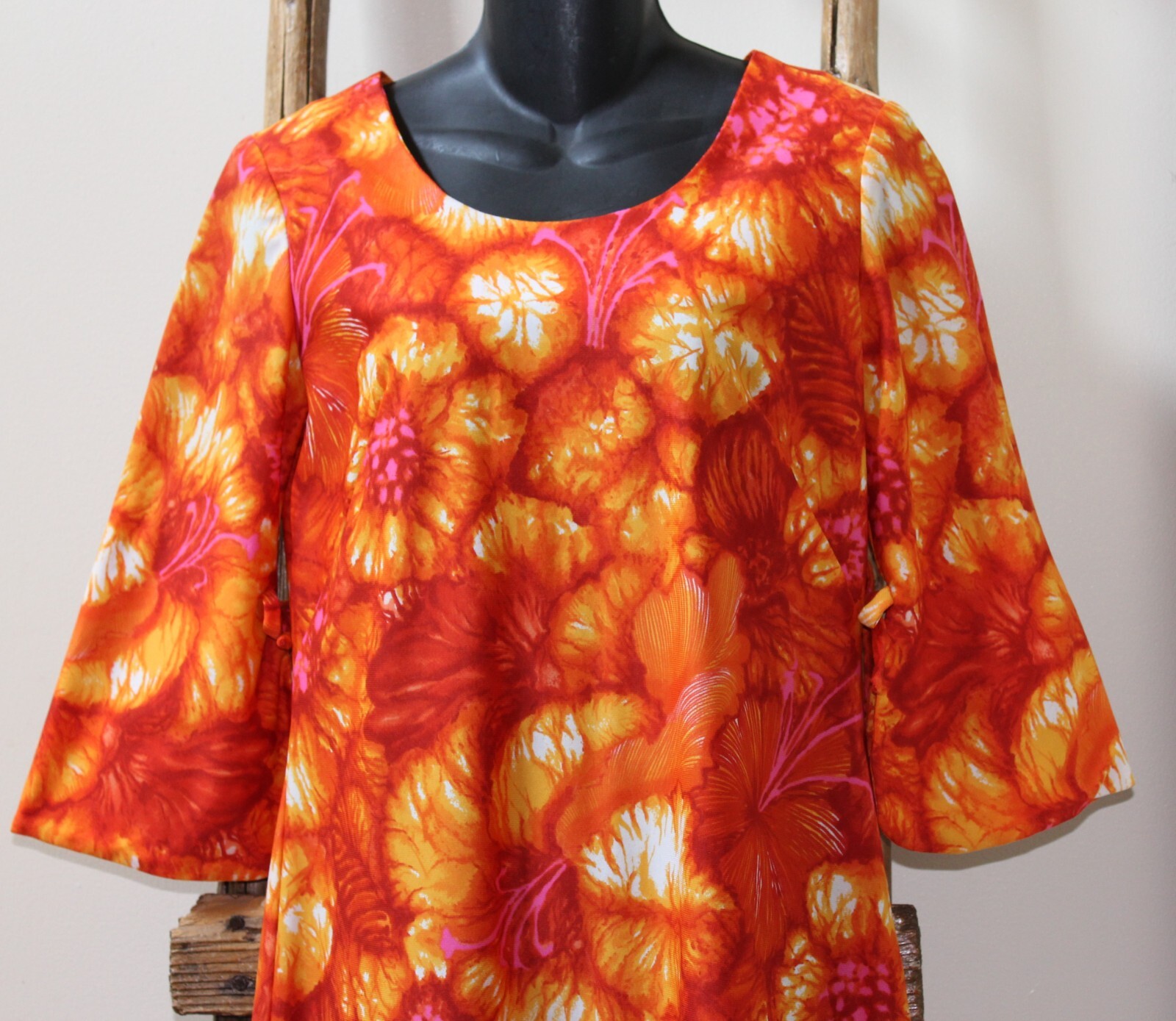 Vintage~PACIFIC ISLE~Creations of HAWAII~Orange Floral~DRESS~3/4 Sleeve~MEDIUM?