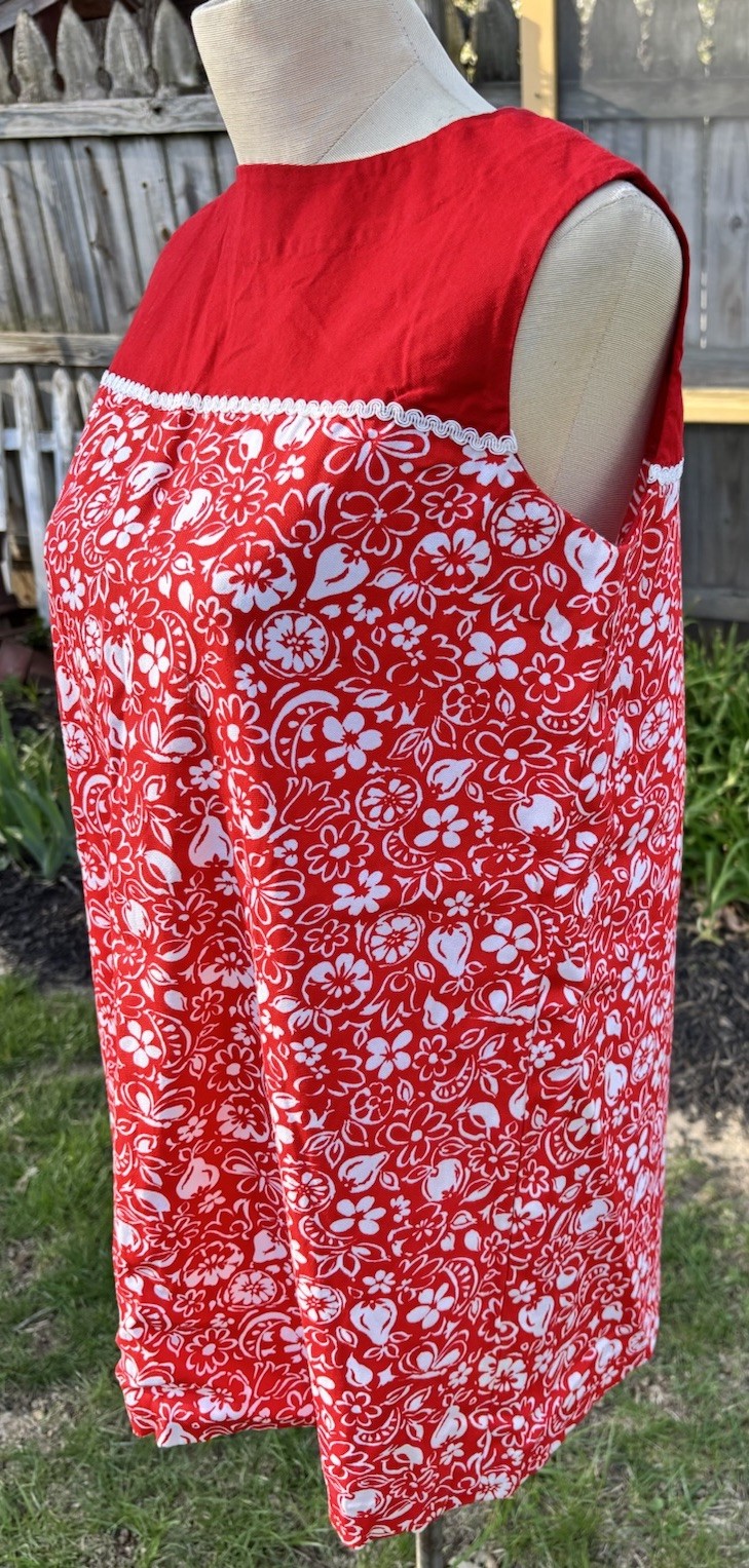 VTG Mod 60s Go Go Red Mini Dress Handmade Size XL 36x42x44″ Floral 30″L