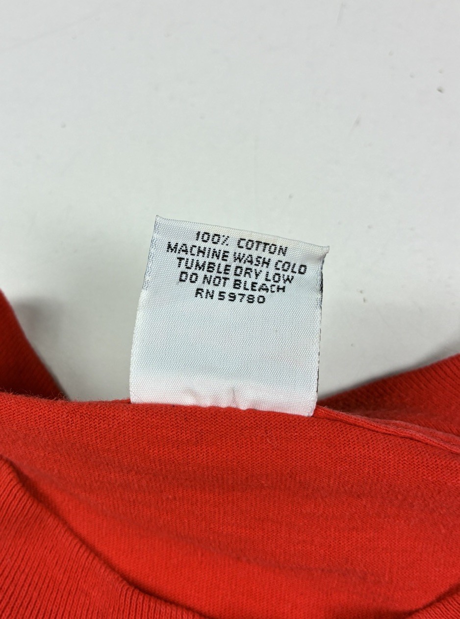 GUESS Georges Marciano VTG 90s Red Single Stitch Baggy Crop T-Shirt OS
