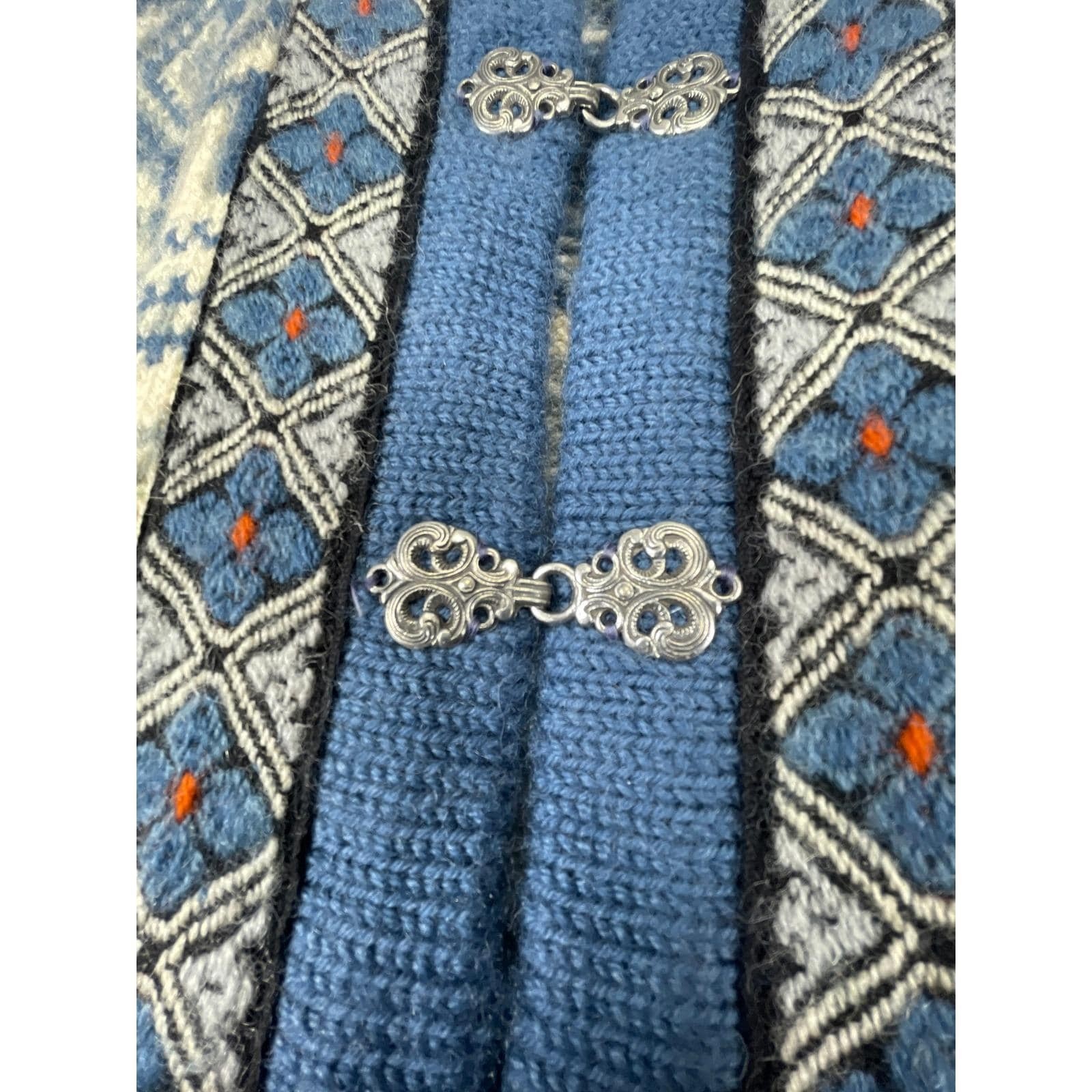 Vtg Dale of Norway Women XL Cardigan 90 Nordic Fair Isle Ornate Wool Grandmacore