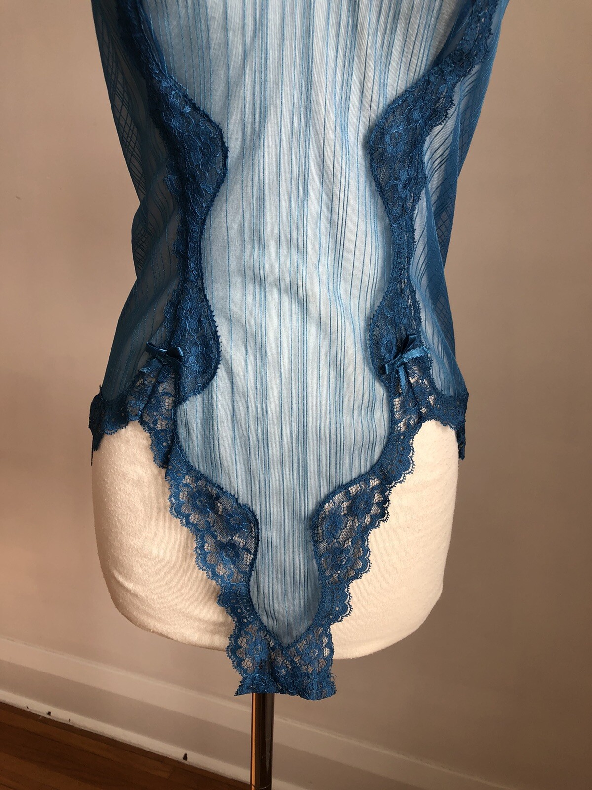 STUNNING VTG BLUSH Blue Chiffon Nylon & Lace Teddy Romper Lingerie SZ M