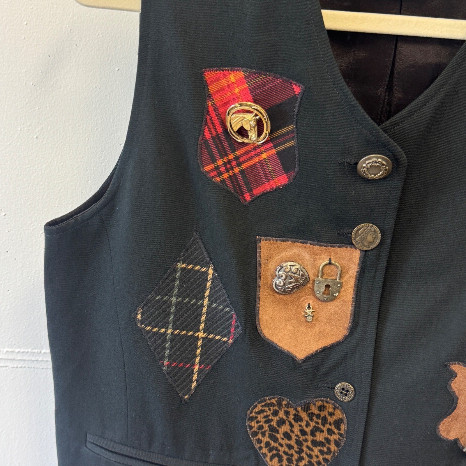 Vintage Ciel Bleu Patchwork Novelty Button Wool Blend Vest Western Black