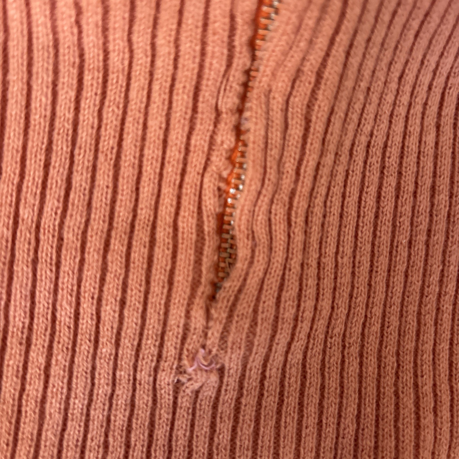 Finest quality, knitwear Rib-Knit Turtleneck Sweater made in Korea M