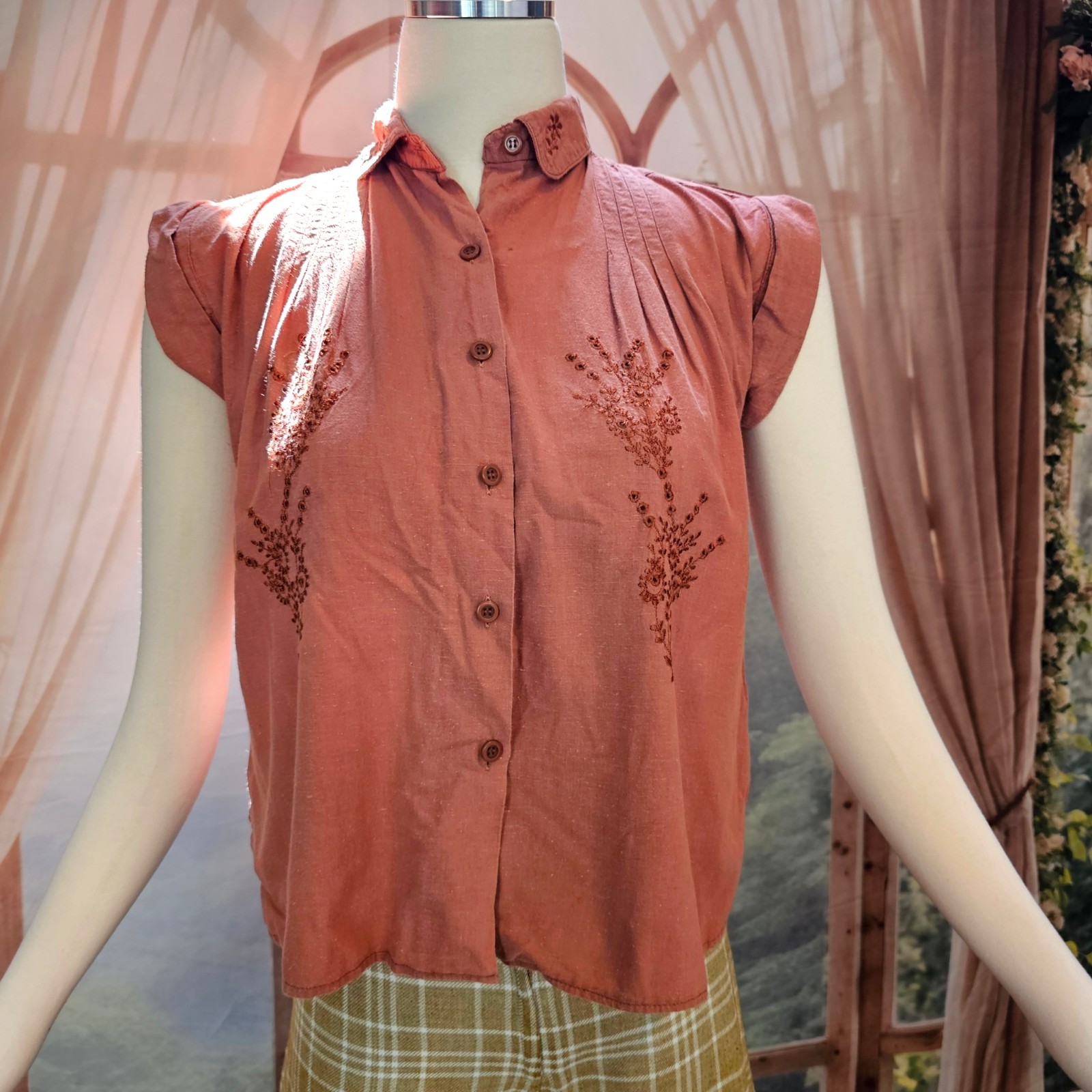 Vintage 1970s Blouse Top Shirt Mauve Rust Embroidered Floral Boho Indian