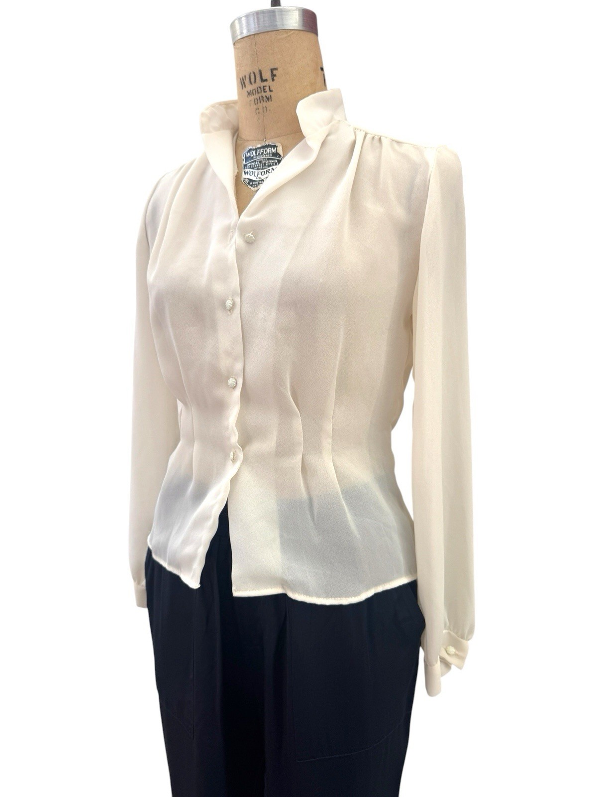 VINTAGE Rayon Blouse Womens Size Medium Shirt Off White Plastic Buttons