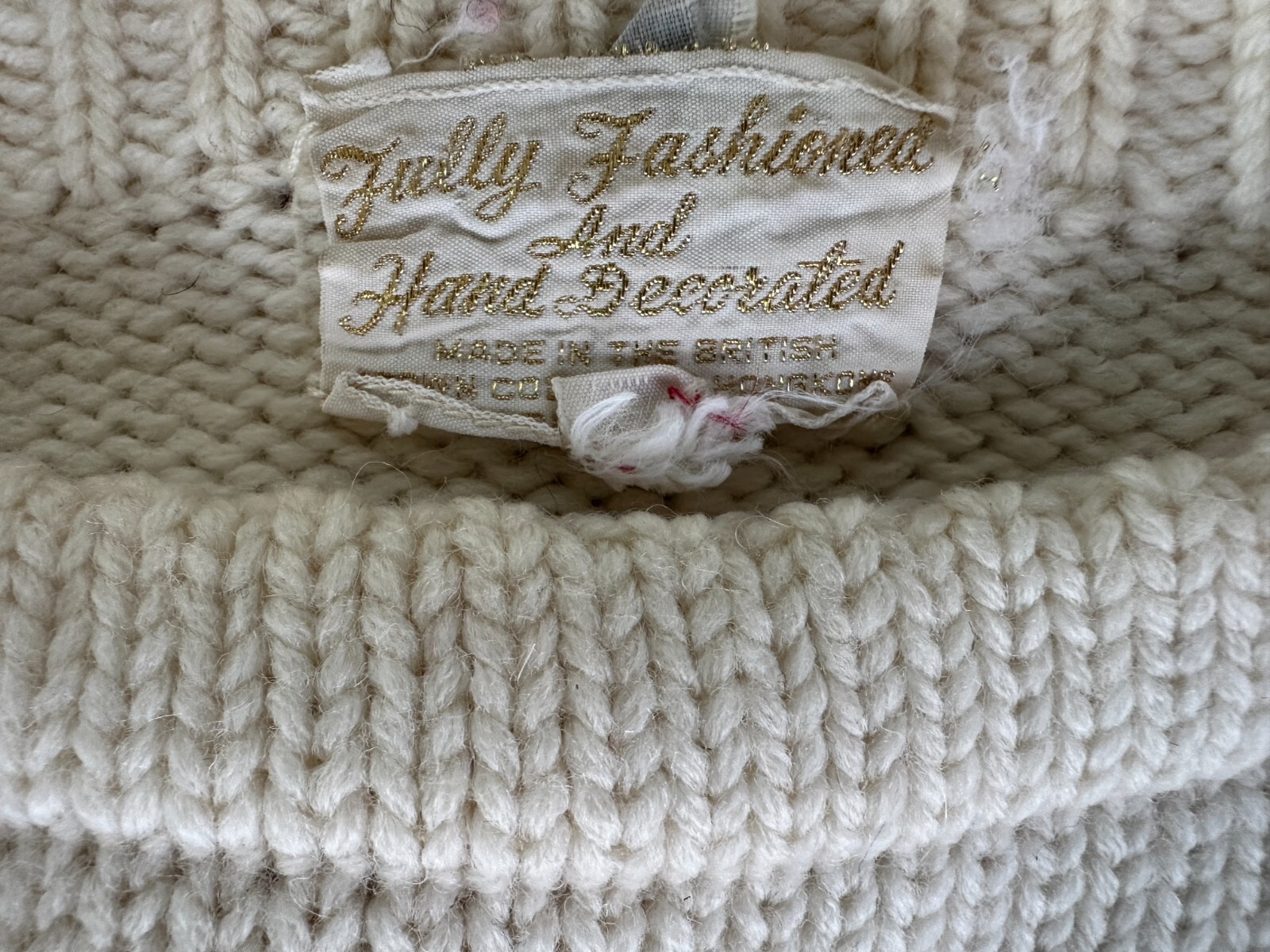 Vintage 1970s Ivory and Pink Embroidered Wool Crewneck Sweater