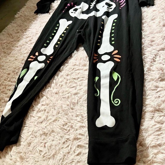 Skeleton Sugar Skull Day of the Dead Spooky Pajamas Unisex XXL Costume Lounge