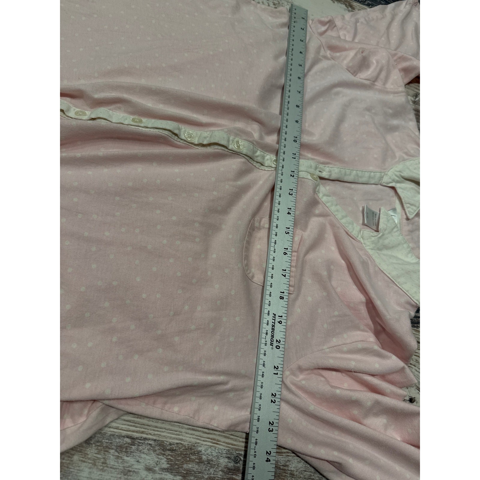 Nicole miller pajama set, pink with white dots, XL/XG bed nap top with collar