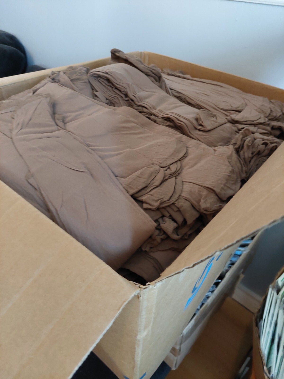 Vintage Pantyhose 80 Pairs 40 X Nude 40 X Nightshade Penningtons Queen Size 3X