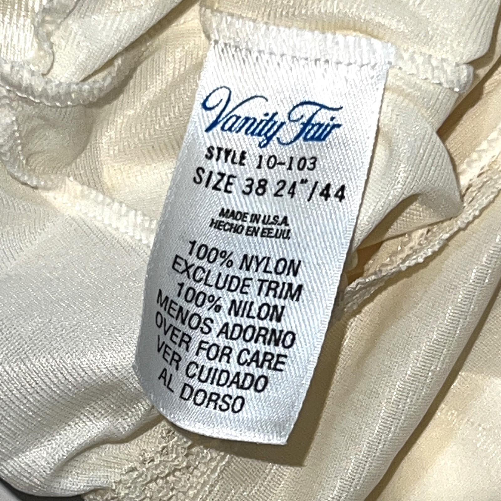 VTG Vanity Fair C. Glow Full Slip Dress 38 Nylon Floral Lace Lingerie 10-103 24″
