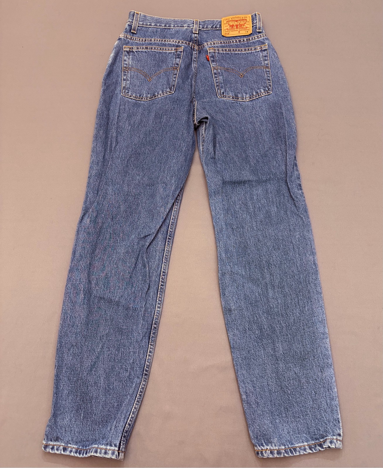 Vintage Levi’s 512 Women’s Slim Fit Size 10 Tapered Leg Medium Wash Blue Jeans