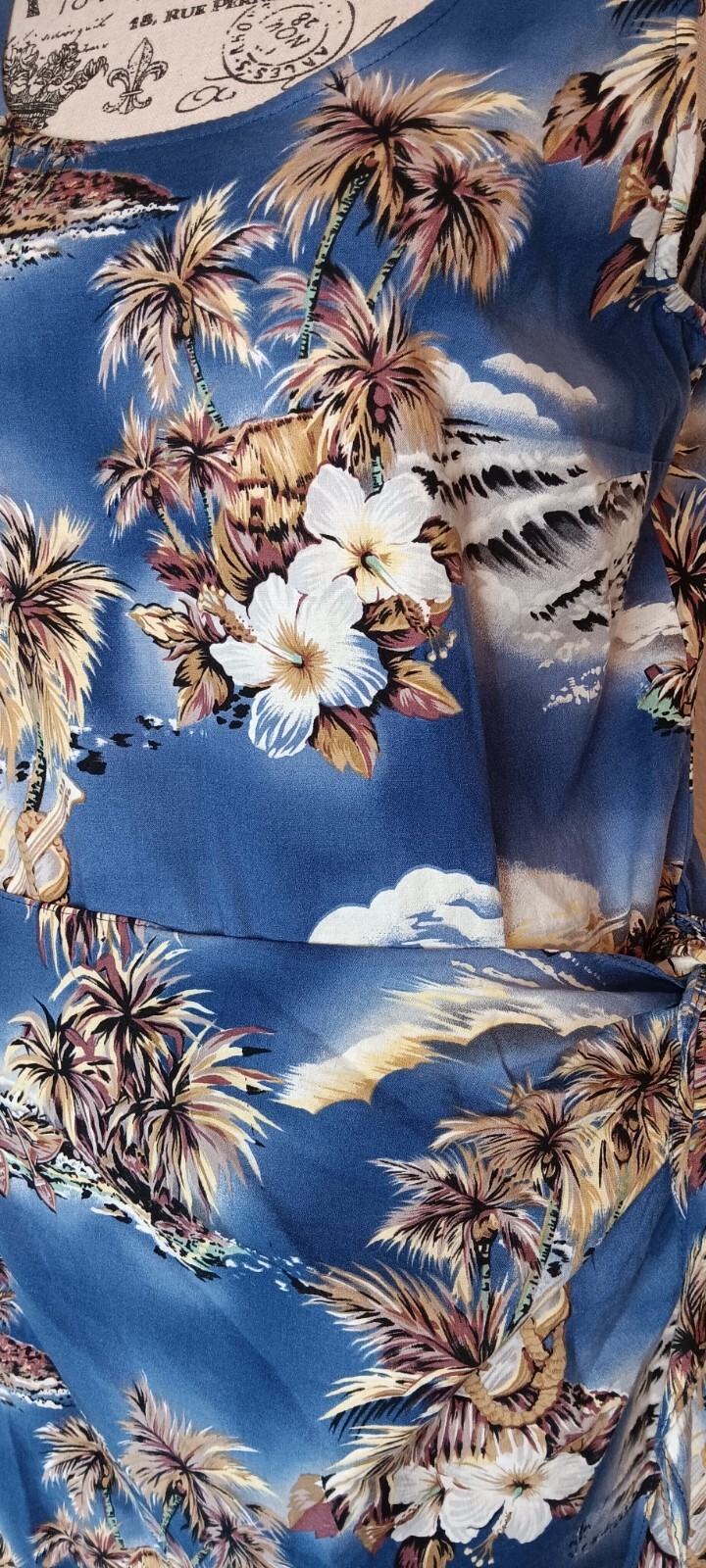 Vintage Hilo Hattie Medium Hawaii Wrap Dress, Blue, Hibiscus Volcano Sleeveless