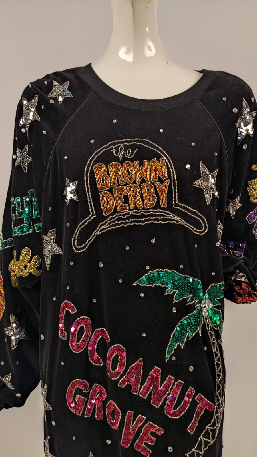 OUTRAGEOUS VINTAGE 1980’S BONNIE BOERER BEADED NOVELTY VELOUR SWEATSHIRT TOP