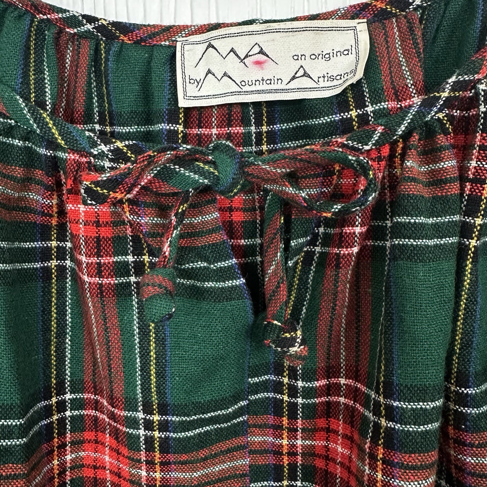 Vintage “Mountain Artisans” West VA Wool Red Green Plaid Peasant Top 70’s
