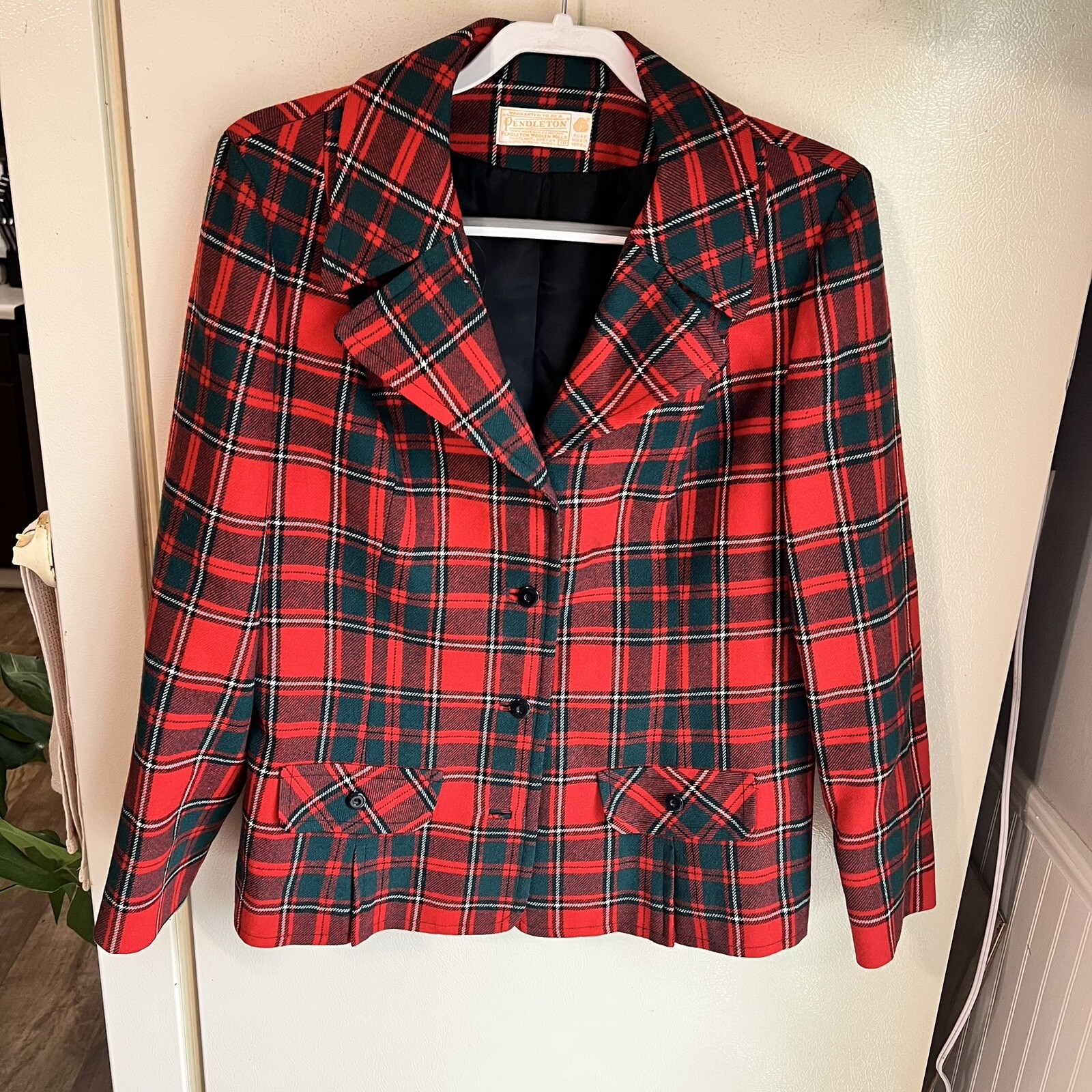 Pendleton Vintage 70s Red & Black Tartan 100% Virgin Wool Classic Blazer Size 18