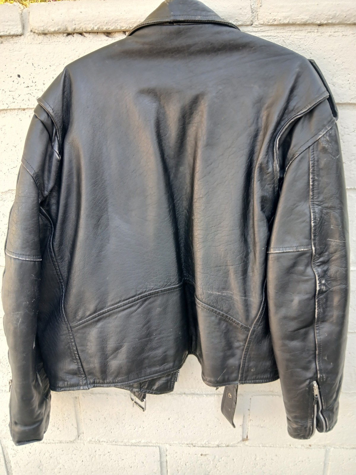 Vtg 1980s Black Leather Motorcycle Jacket* British Imports, Hollywood, Ca*Rare!