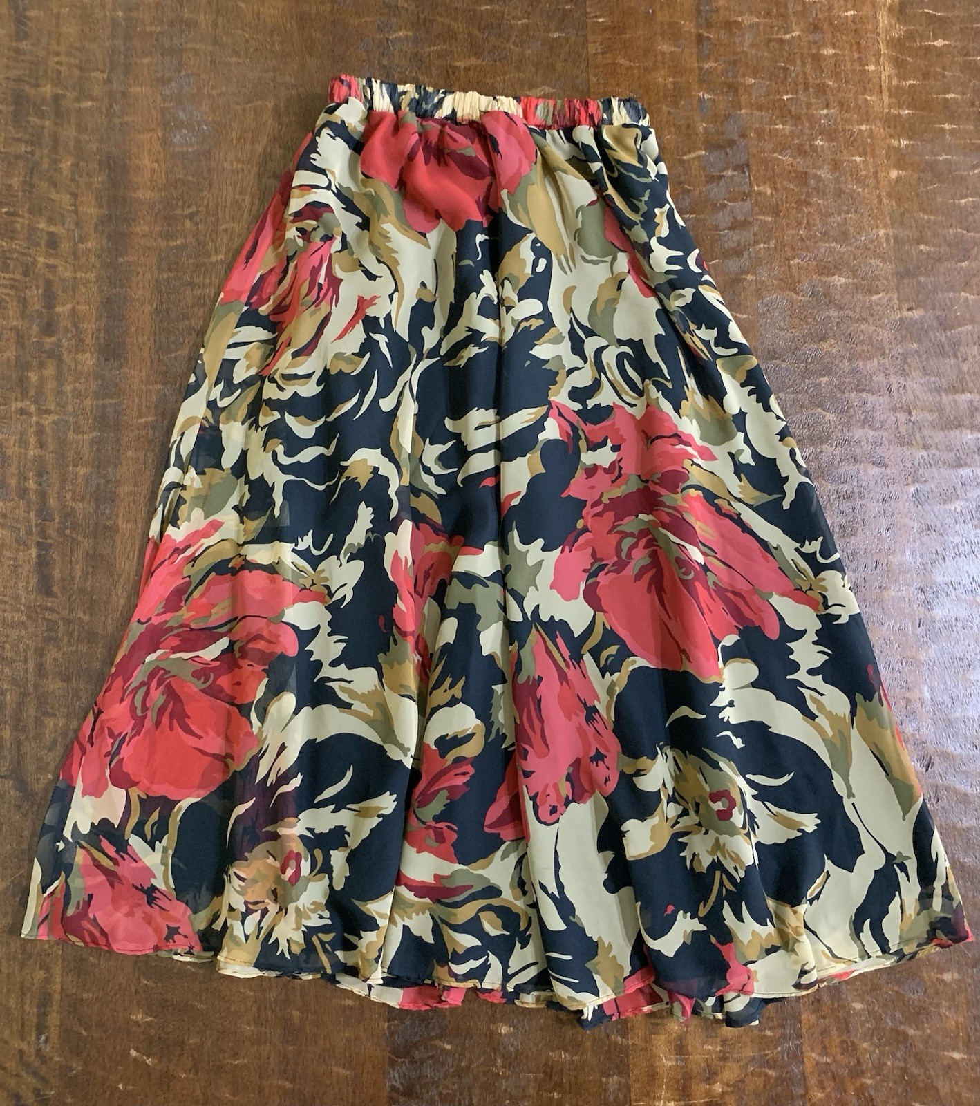 VTG SIASIA New York Size Small Multicolor Floral Print 2pc Matching Skirt Set