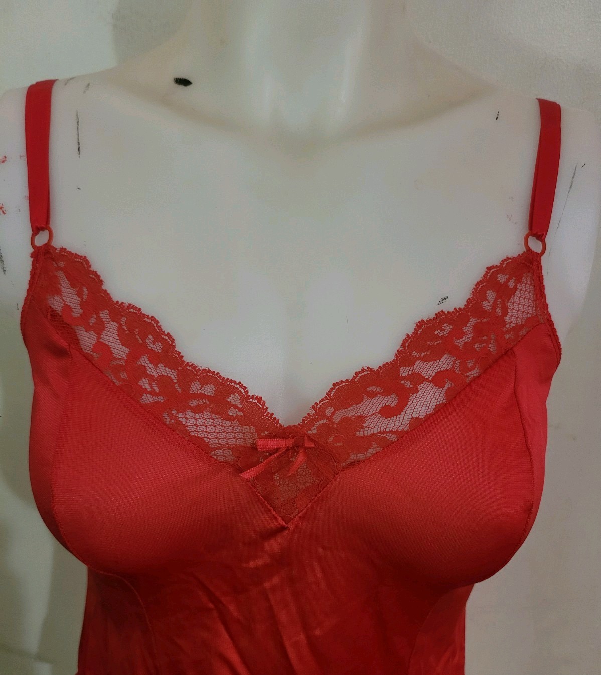 Vintage Maidenform Cherry Red Camisole Sz 34 Lace Trim Bow Sexy Pin Up Lingerie