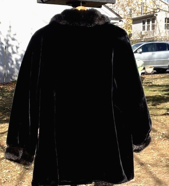 Hillmore NY Fur Coat Faux Black Vintage Granny Core Large Luxe EUC