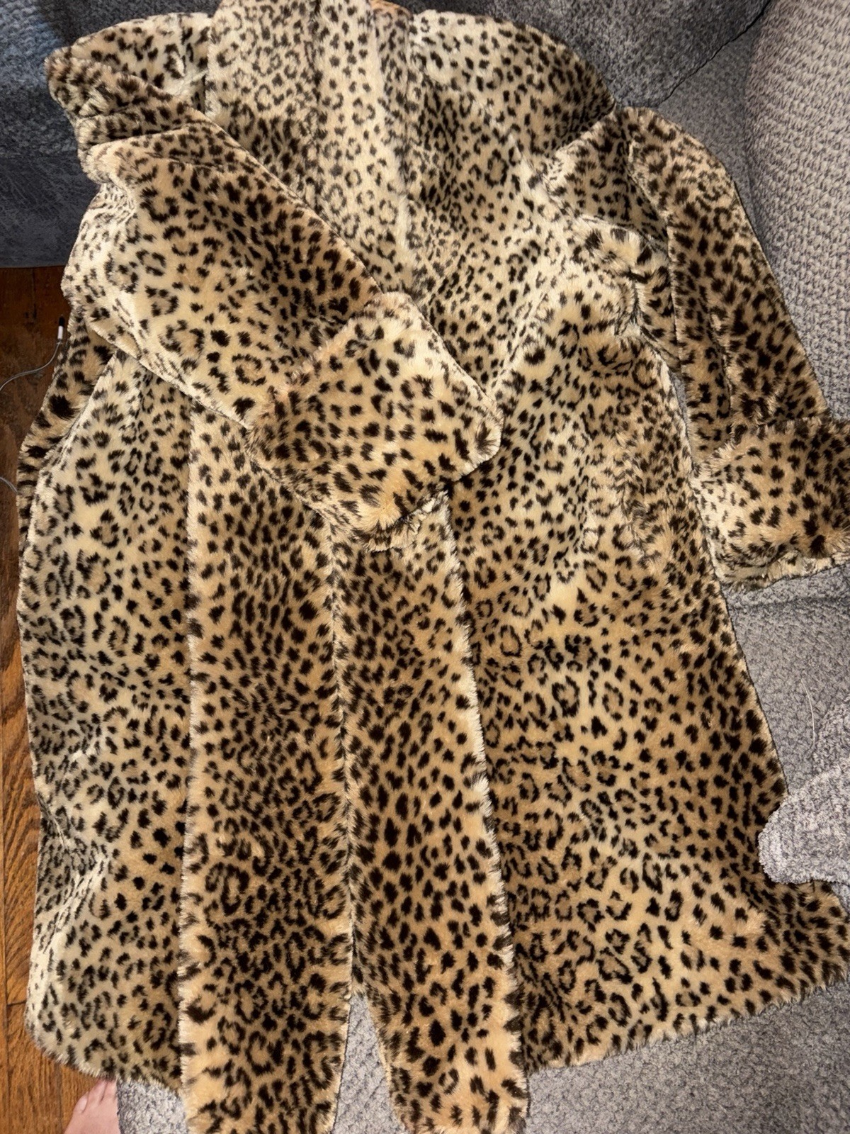 VINTAGE STUNNING Leopard Faux Fur Swing Coat Size Preston & York
