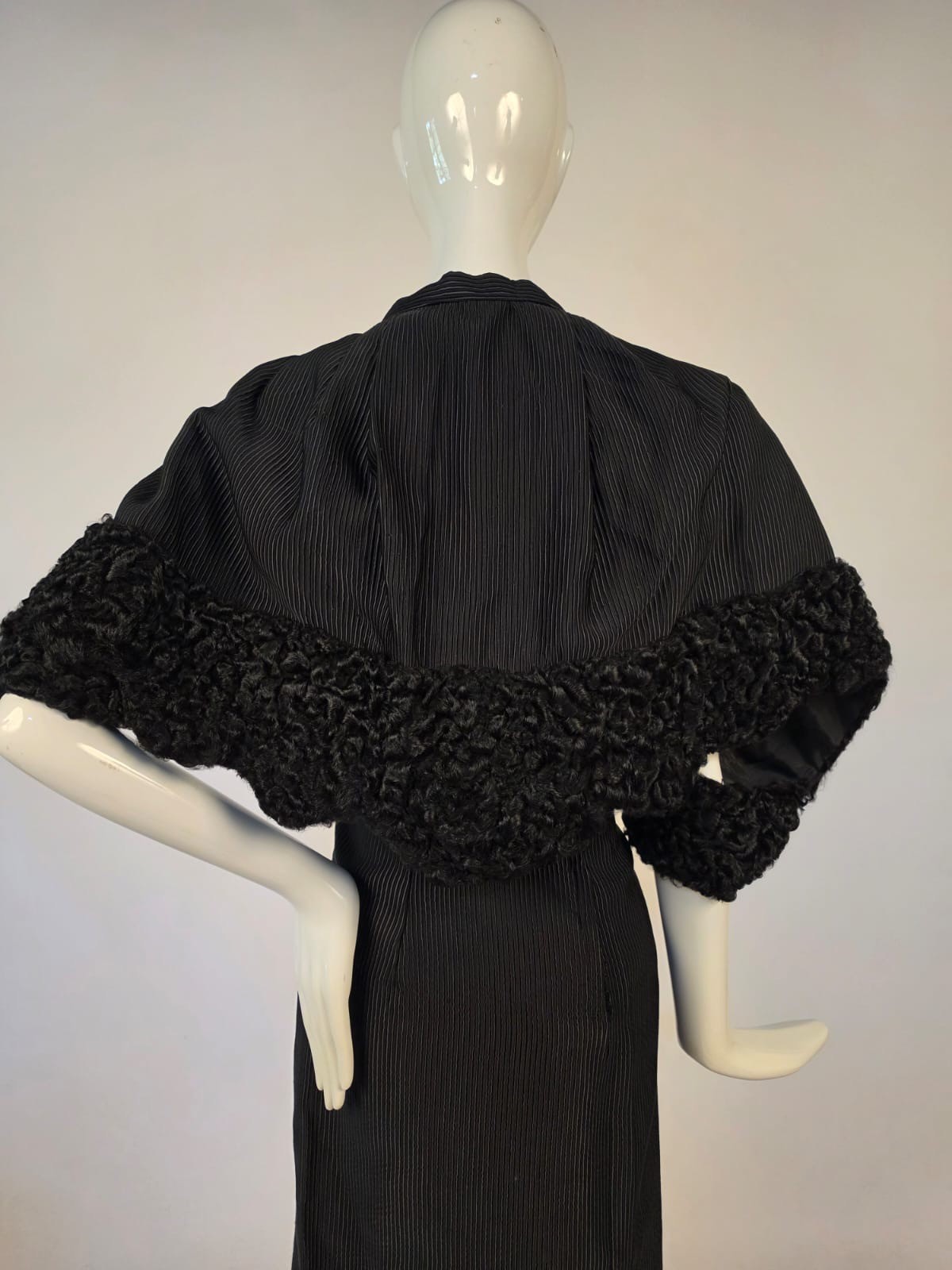 LATE 1930’S THICK BLACK SILK FAILLE SUIT W PERSIAN LAMB TRIMMED CAPE W ARMHOLES