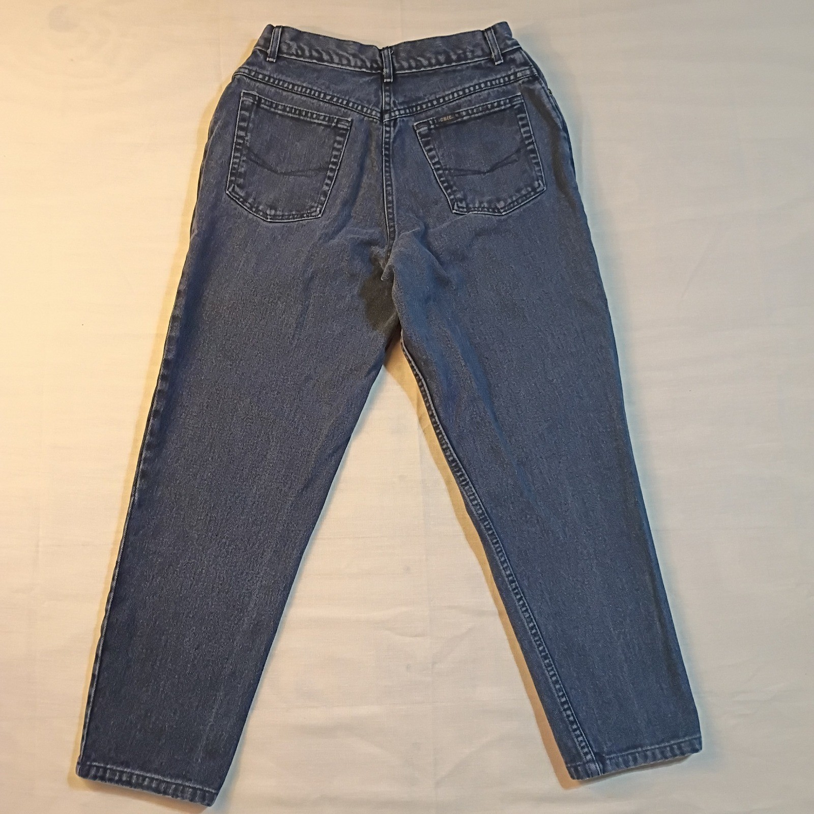 Chic Vintage 90s High Waisted Mom Jeans Dark Wash Tapered Leg Denim Pants